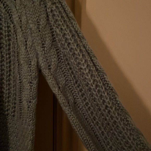 HippieRose Cable Sweater - Size Large - Picture 3 of 4